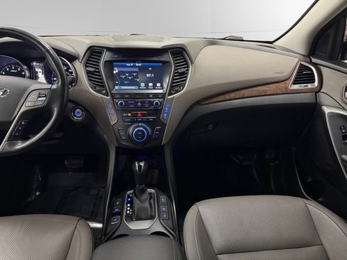Used 2018 Hyundai Santa Fe Limited AWD/4WD image 11