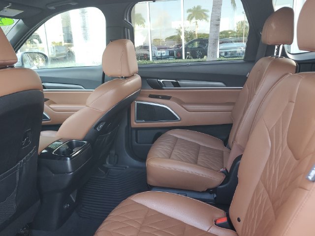 Certified 2023 Kia Telluride EX X-Line AWD/4WD image 8