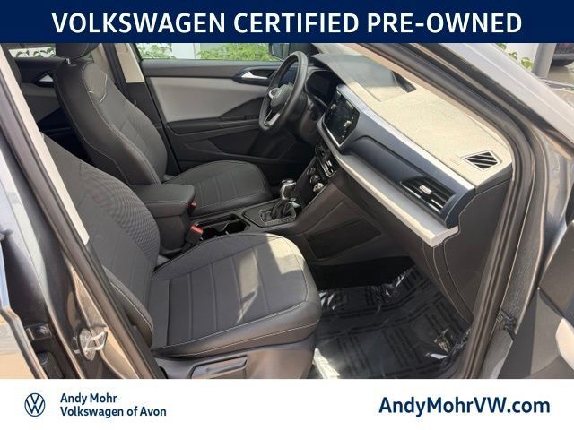 Used 2023 Volkswagen Taos SE FWD image 16