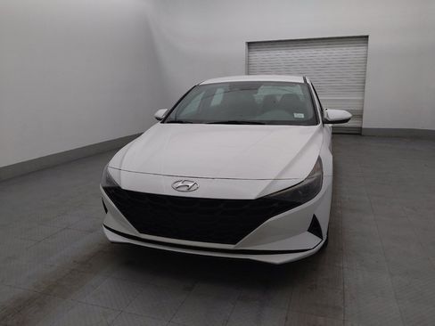 Used 2022 Hyundai Elantra SEL w/ Cargo Package image 15
