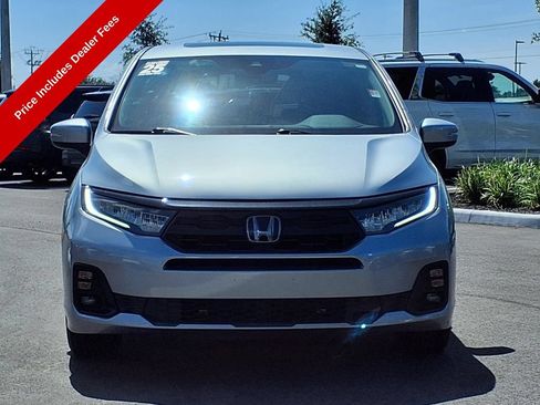 Used 2025 Honda Odyssey EX-L image 2
