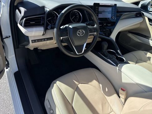 Used 2024 Toyota Camry LE FWD image 11