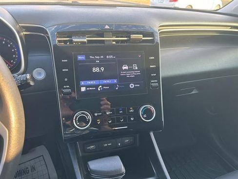 Used 2023 Hyundai Tucson SEL image 11