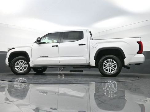 Used 2024 Toyota Tundra SR5 w/ SR5 Convenience Package image 29