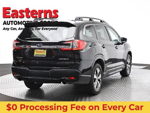 Used 2025 Subaru Ascent Premium AWD/4WD image 5