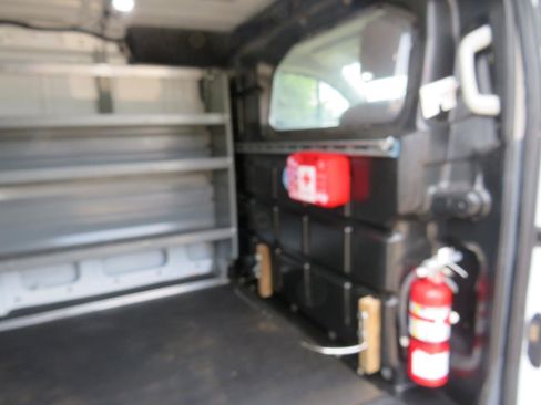 Used 2019 Ford Transit 250 130 Low Roof RWD image 23