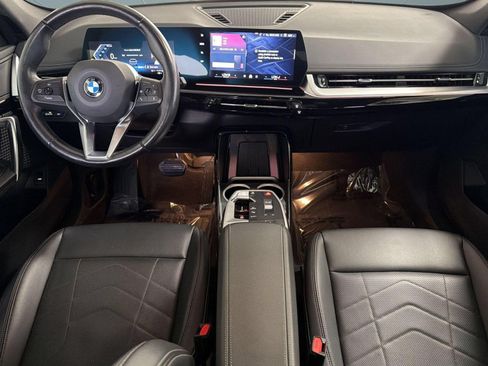 Used 2025 BMW X1 xDrive28i AWD/4WD image 15