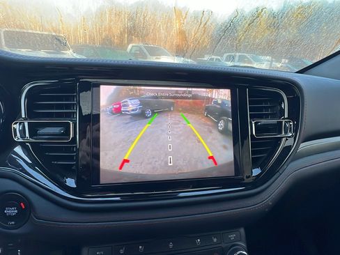 Used 2024 Dodge Durango GT image 35