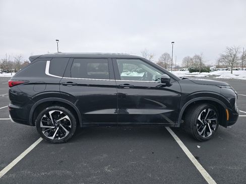 Used 2024 Mitsubishi Outlander SEL image 18