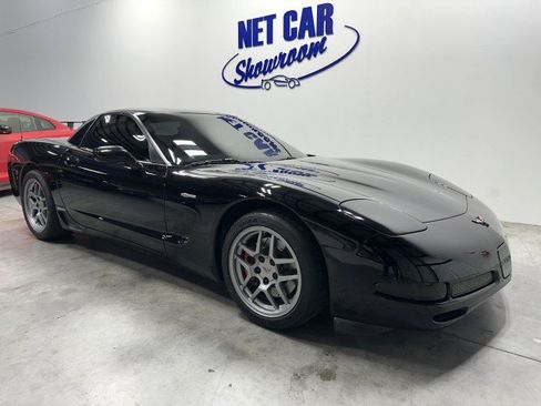 Used 2001 Chevrolet Corvette Z06 RWD image 1