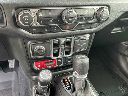 New 2025 Jeep Wrangler Willys image 33