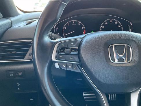 Used 2018 Honda Accord Sport image 22