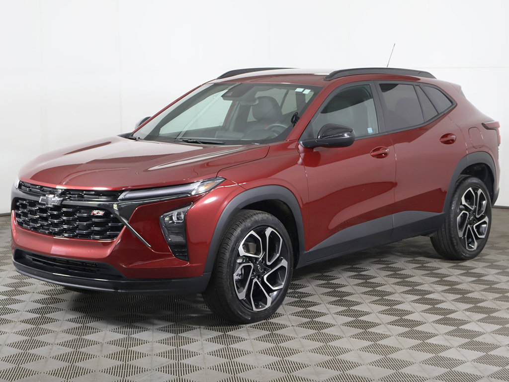 Used 2024 Chevrolet Trax RS w/ Driver Confidence Package FWD image 9