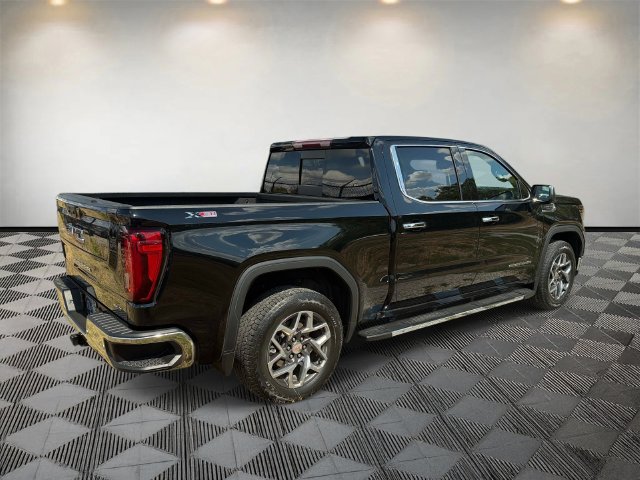 Used 2024 GMC Sierra 1500 SLT w/ SLT Premium Package AWD/4WD image 6