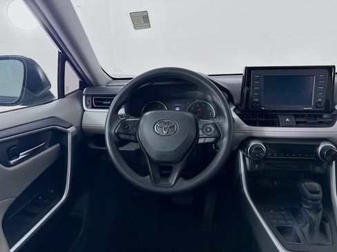 Certified 2021 Toyota RAV4 XLE AWD/4WD image 20