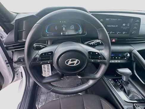 Used 2026 Hyundai Elantra Sport FWD image 11