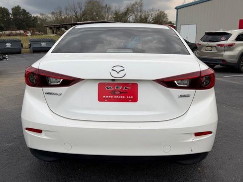Used 2017 MAZDA MAZDA3 Touring image 4