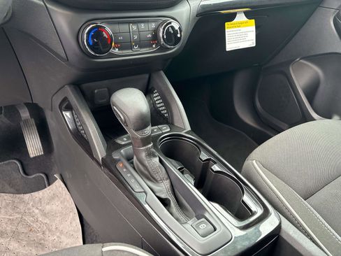 Used 2023 Chevrolet TrailBlazer LT image 14