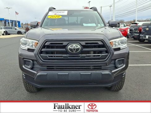 Certified 2019 Toyota Tacoma SR image 2
