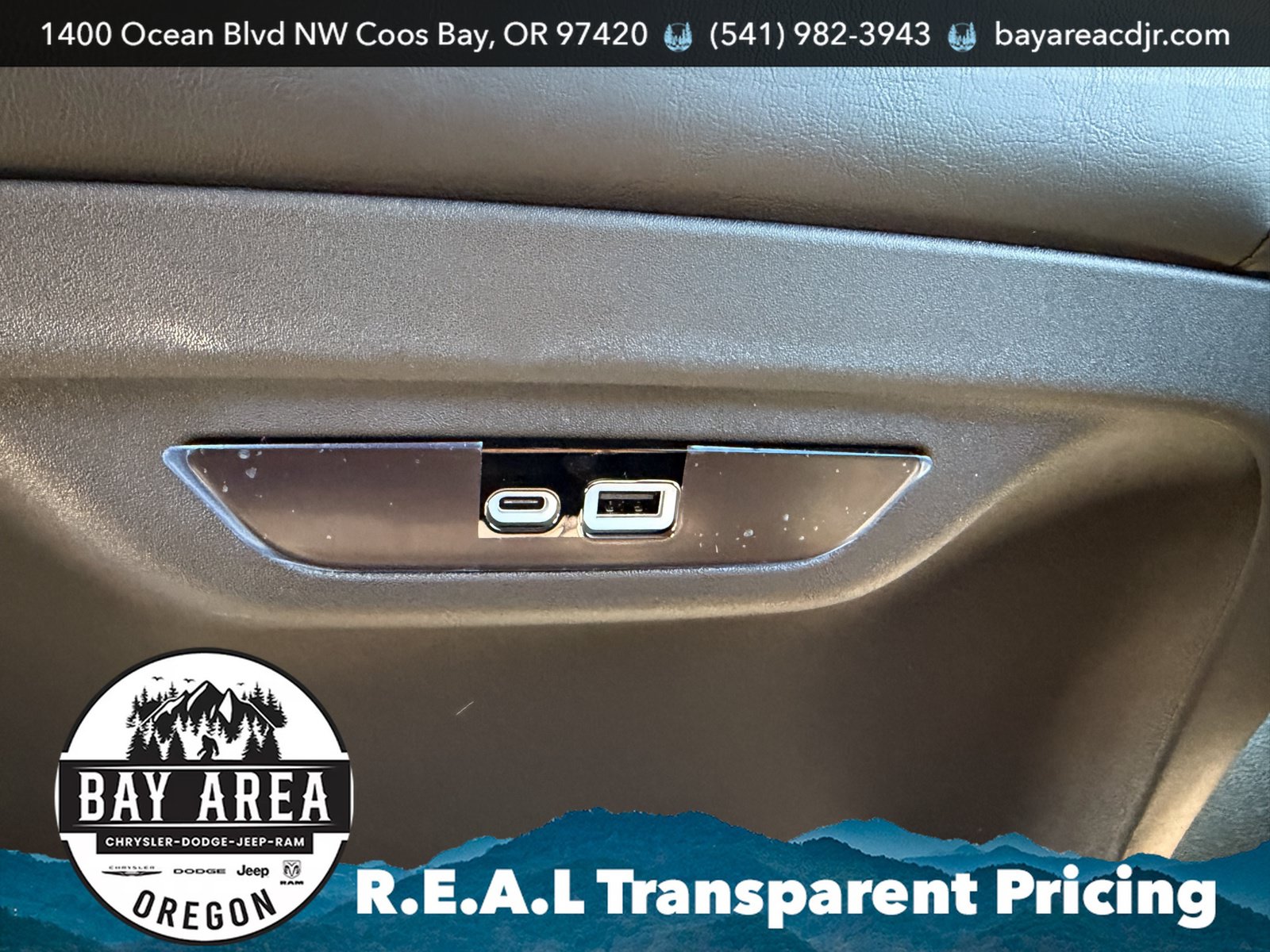 New 2026 Chrysler Pacifica Select w/ S Appearance Package FWD image 27