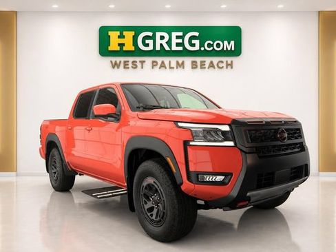 Used 2025 Nissan Frontier PRO-4X w/ Interior Protection Package AWD/4WD image 4