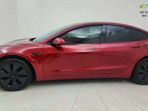 Used 2025 Tesla Model 3 Long Range RWD image 3