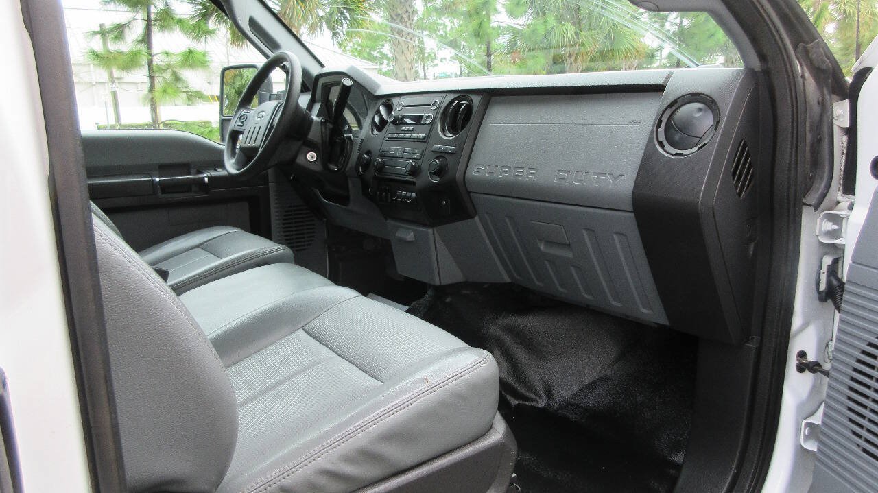 Used 2016 Ford F250 XL w/ XL Appearance Package AWD/4WD image 25