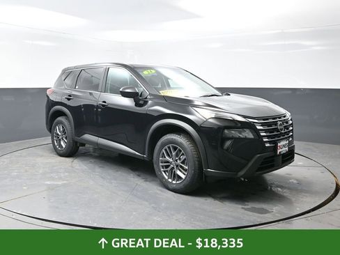 Used 2024 Nissan Rogue S image 5