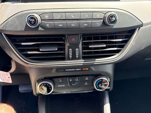 Used 2022 Ford Escape S AWD/4WD image 24