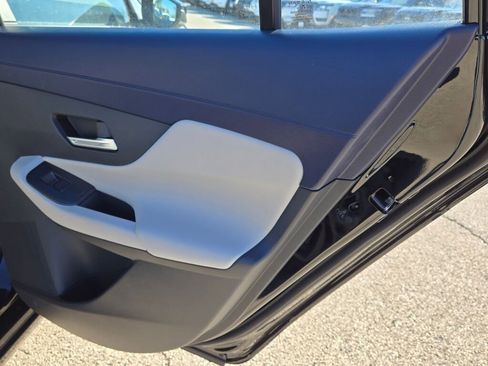 New 2026 Nissan Sentra SL w/ Floor Mat Package FWD image 9