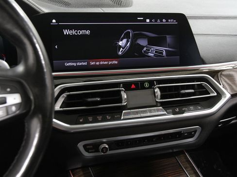 Used 2019 BMW X5 xDrive40i w/ Convenience Package image 9