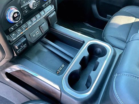 Used 2021 GMC Sierra 1500 SLT w/ SLT Premium Plus Package image 24