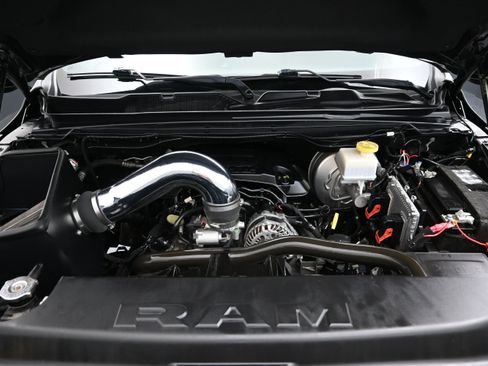 Used 2022 RAM 1500 Big Horn AWD/4WD image 8