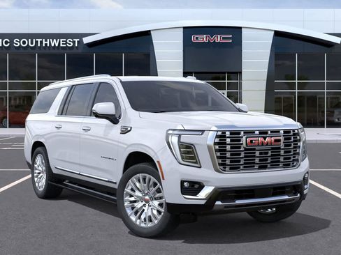 New 2026 GMC Yukon XL Denali w/ Sun & Power Step Package image 7