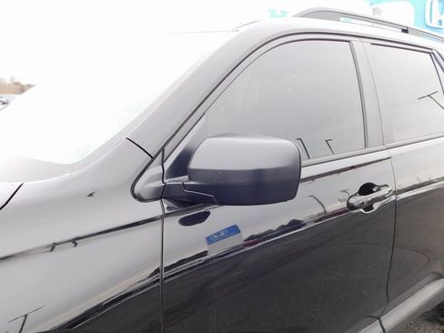 New 2025 Honda Pilot Sport image 11