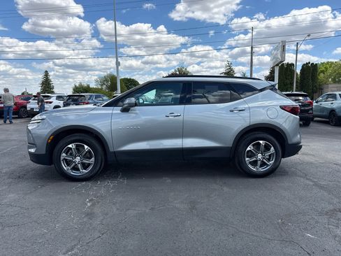 Certified 2023 Chevrolet Blazer LT w/ Convenience Package FWD image 2