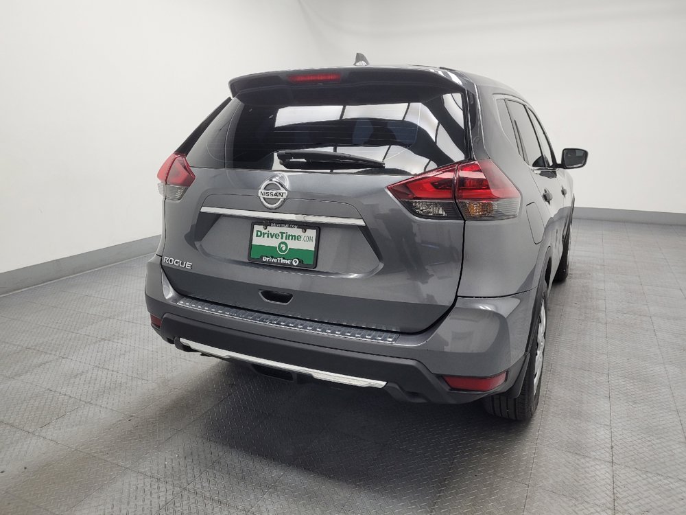 Used 2020 Nissan Rogue S FWD image 7