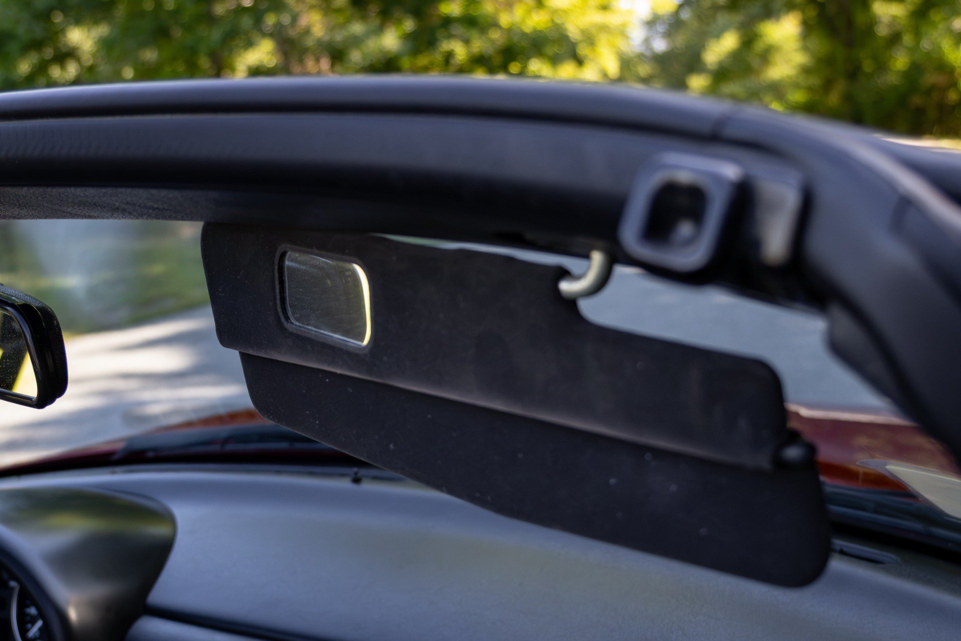 Used 1990 MAZDA MX-5 Miata RWD image 70