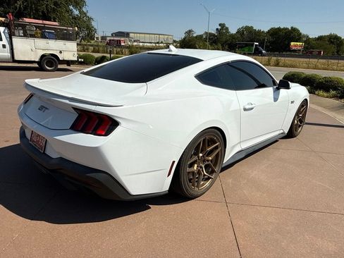 Used 2024 Ford Mustang GT RWD image 4