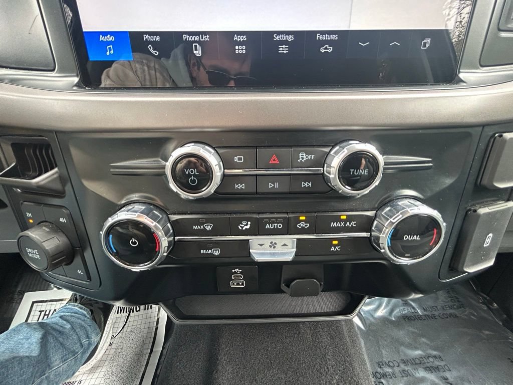 Used 2025 Ford F150 XLT w/ Equipment Group 301A Standard AWD/4WD image 18