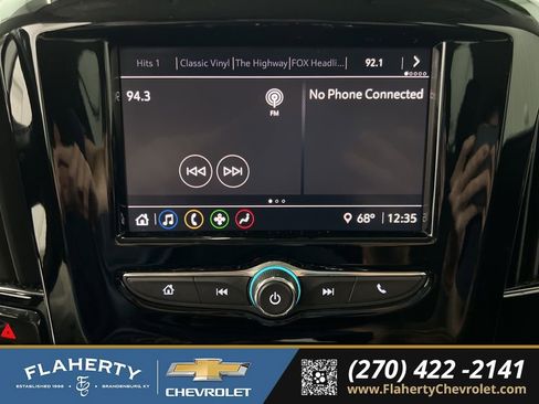 Used 2020 Chevrolet Traverse LT image 27