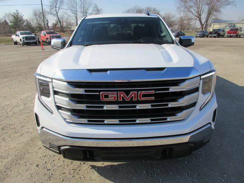 New 2026 GMC Sierra 1500 SLE AWD/4WD image 12