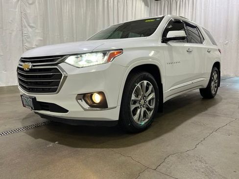 Used 2019 Chevrolet Traverse Premier AWD/4WD image 26