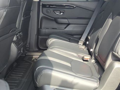 New 2025 Honda Pilot EX-L image 23