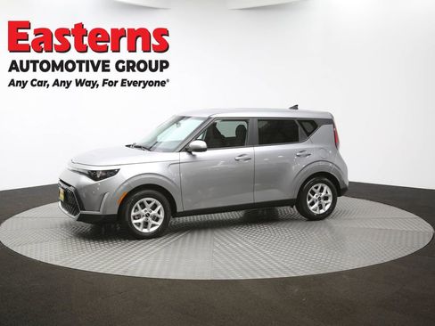 Used 2024 Kia Soul LX w/ Option Group 015 image 54