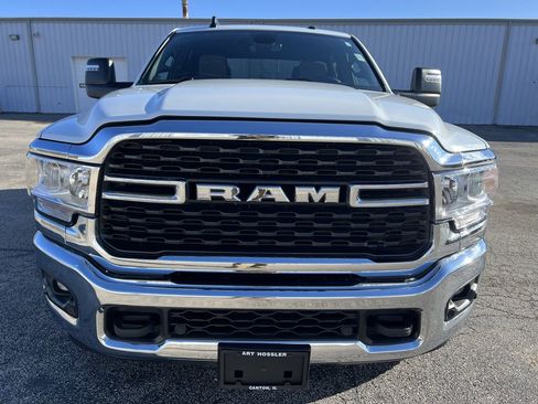 Used 2024 RAM 2500 Big Horn w/ Off Road Package image 8