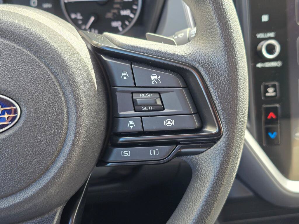 Certified 2025 Subaru Crosstrek 2.5i Premium AWD/4WD image 31