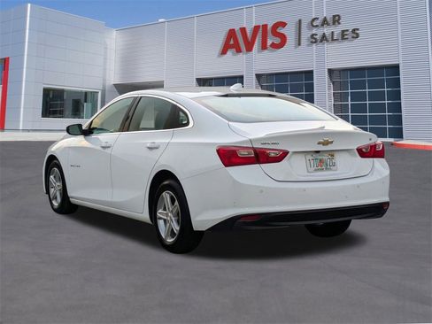 Used 2024 Chevrolet Malibu LT image 9