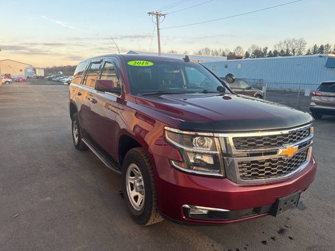Used 2018 Chevrolet Tahoe 4WD image 4