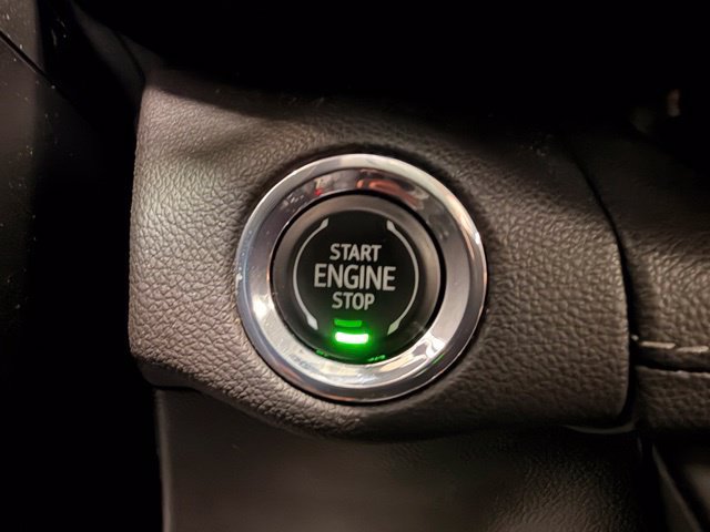 Used 2023 Buick Envision Avenir AWD/4WD image 32
